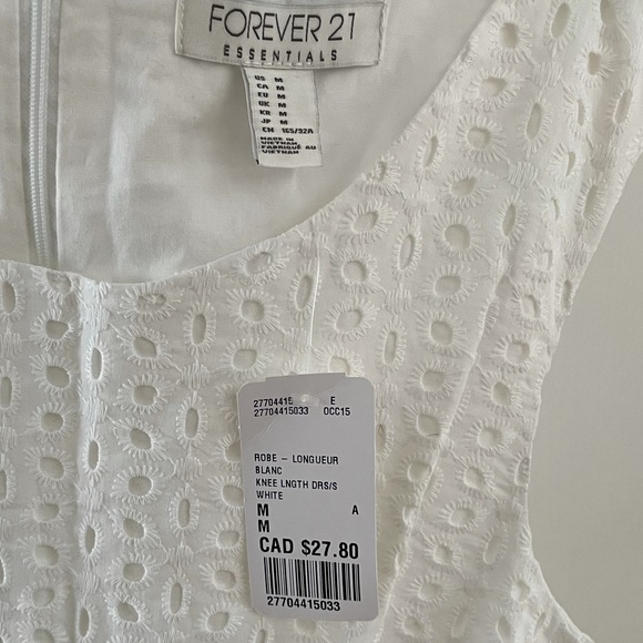 NWT Forever 21 Dress - Picture 2 of 2